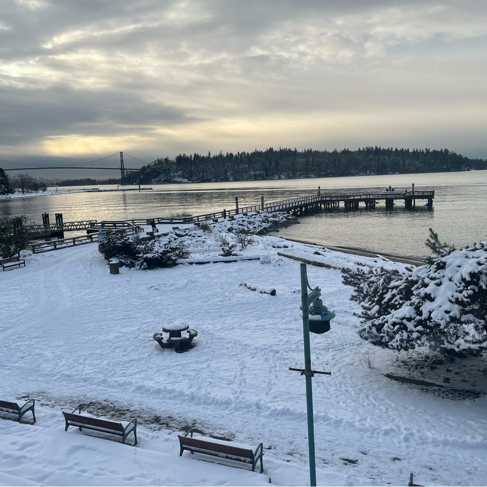 Meet your Posher, Leigh-anne